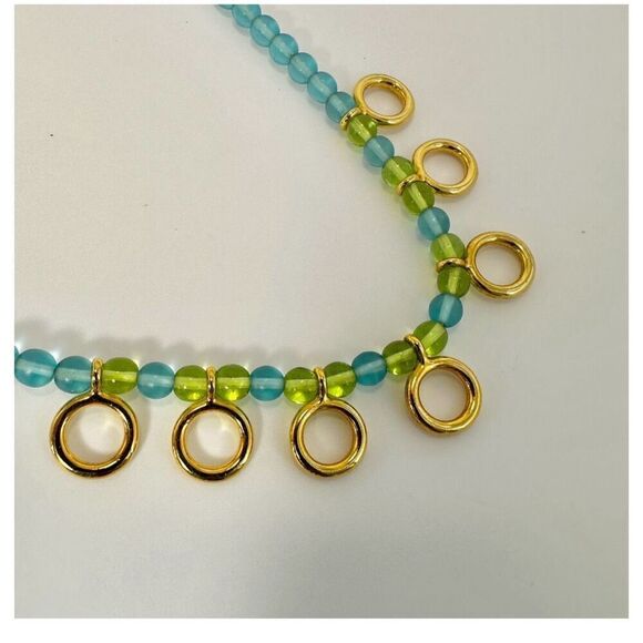 Givenchy blue and gold tone gripoix glass beaded necklace - Picture 3 of 8